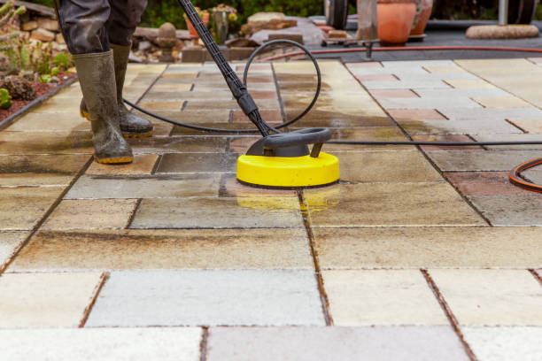 Best Gutter Cleaning and Brightening in Suamico, WI