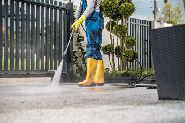 Best Parking Lot Cleaning in Suamico, WI